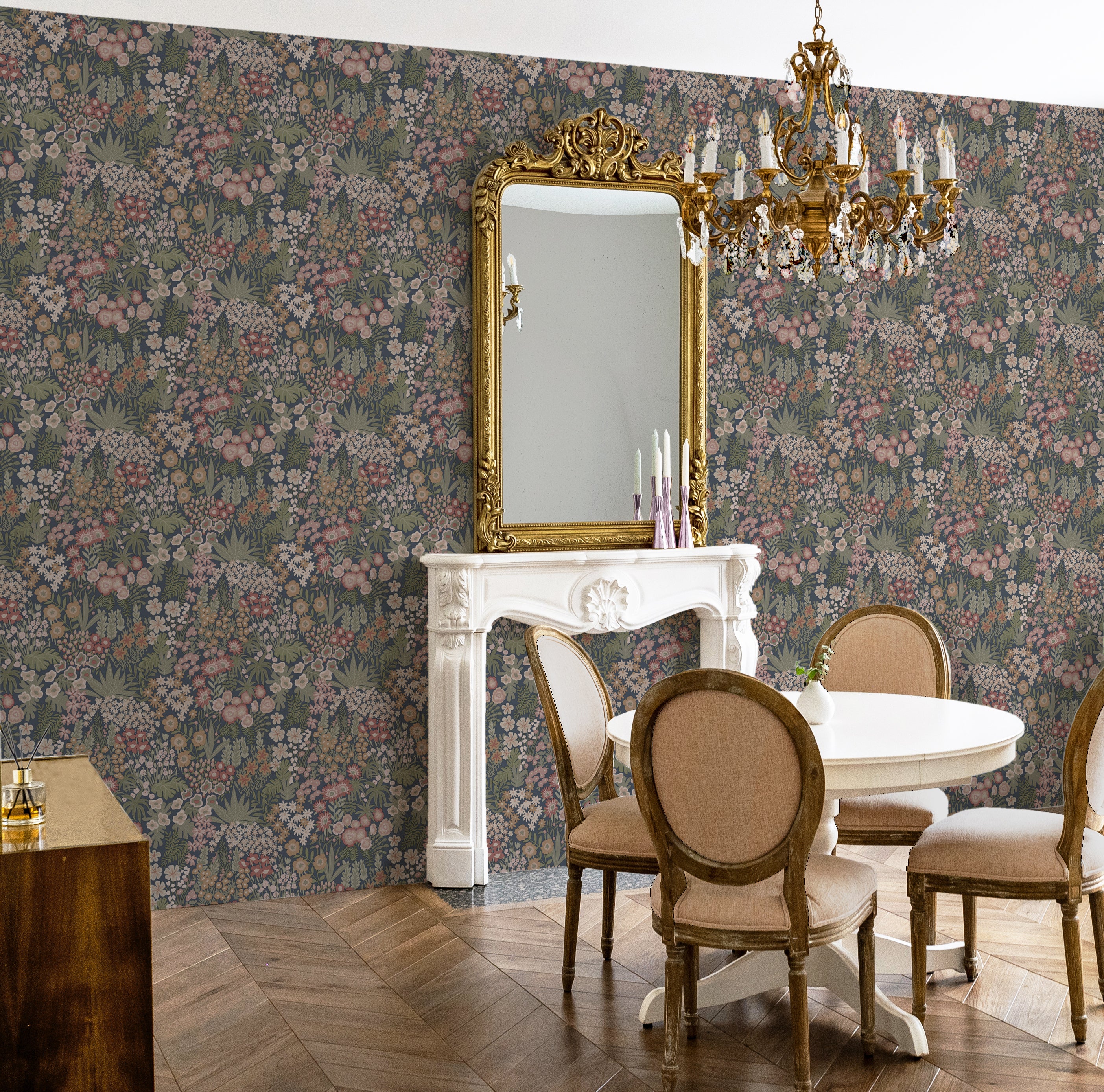 91921 Tales of the Manor Lysandra Navy Multi – Sasi Wallpaper