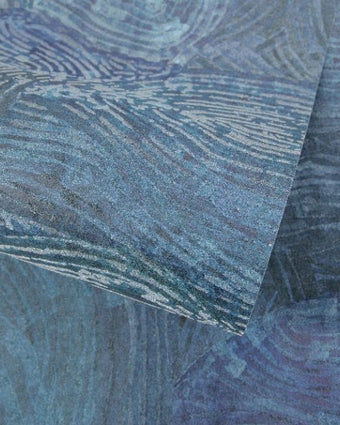 81441 Line and Leaf Pebble Deep Ocean