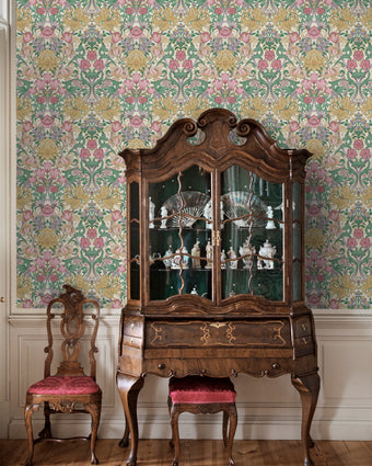 91902 Tales of the Manor Fleurmont Cream Multi