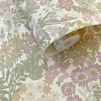 91923 Tales of the Manor Lysandra Cream Heather