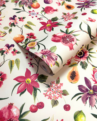 92111 Wanderlust Tropica Cream Multi