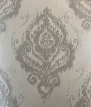 Load image into Gallery viewer, Champagne Damask LV10705
