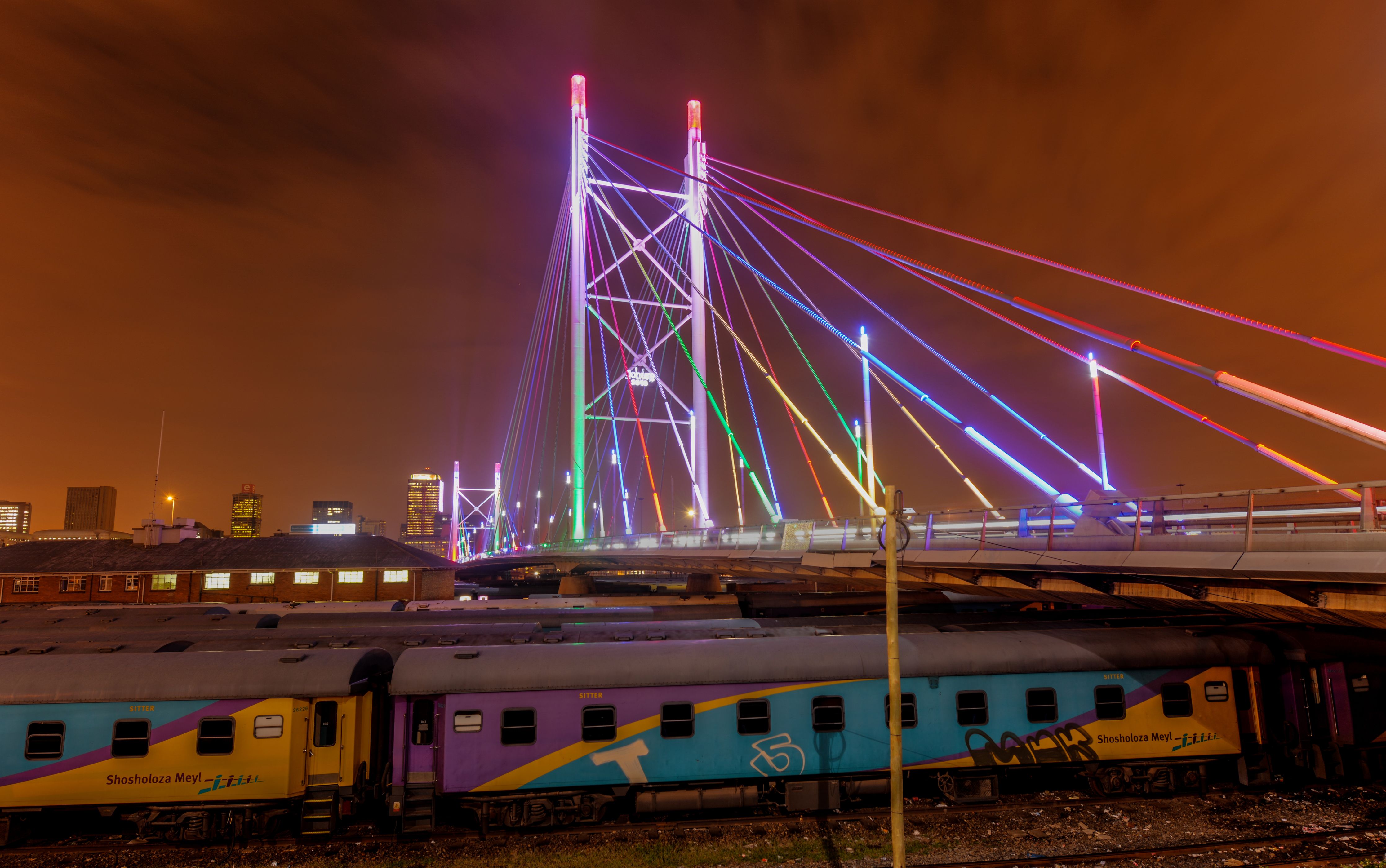 BRIDGE SHIP HOUSE「VISIONARY」 1st press Nelson Mandela Bridge Jozi - [Custom printed at R560/m²